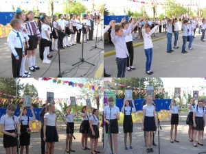 Пісенний фестиваль у районі "Євробачення в Ольшанському"